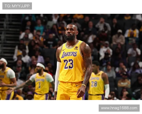 湖人队迎来全新赛季挑战 詹姆斯与浓眉双核组合能否再创辉煌