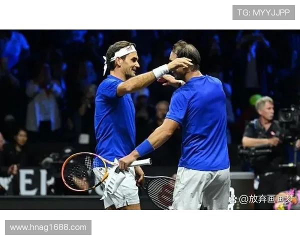 网球大满贯赛事最新动态:纳达尔复出挑战费德勒和德约科维奇的巅峰对决