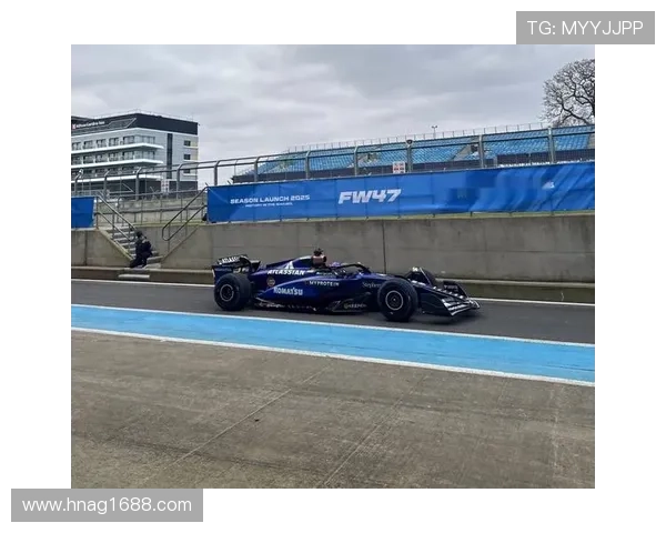 新赛季F1车队激烈角逐冠军格局再迎重大变局引发车迷热议风起潮